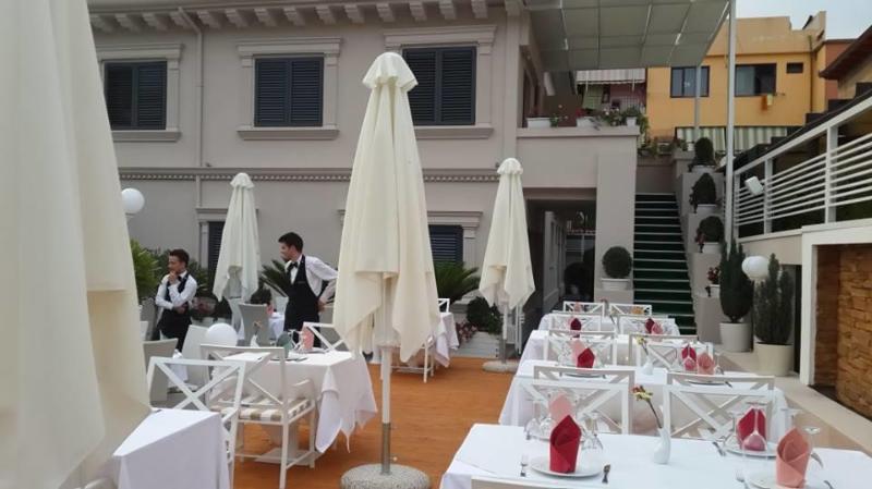 Green House Hotel & Restaurant Tirana Exteriör bild